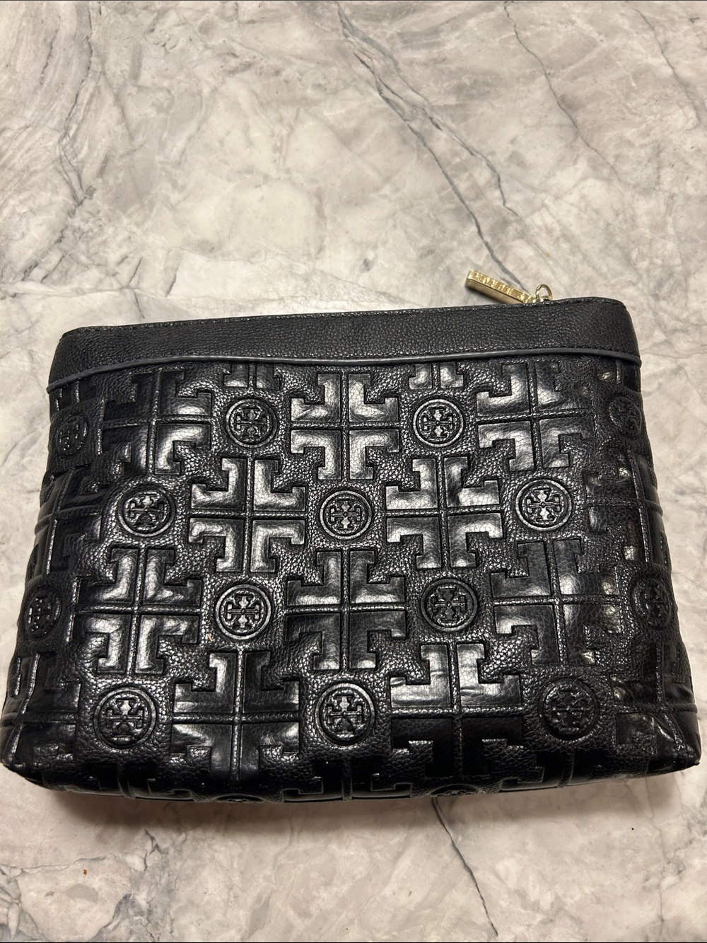Tory Burch Black embossed leather Logo Pouch with Gold Tory Burch logo Accent. - Picture 4 of 12